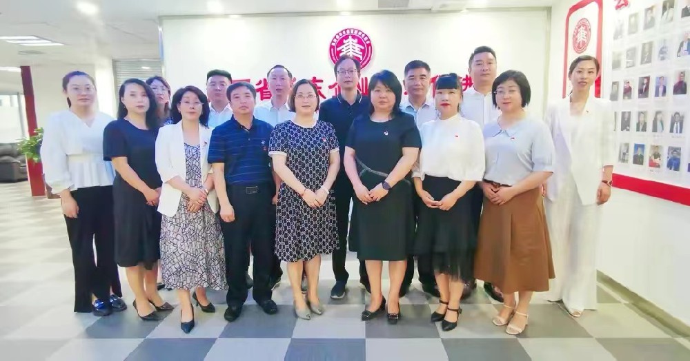 与陕西省华东企业发展促进会举行党建共建联盟仪式